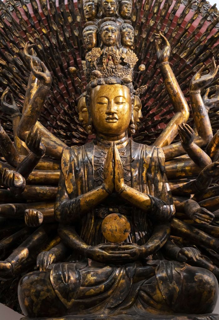 Goldene Buddha-Statue