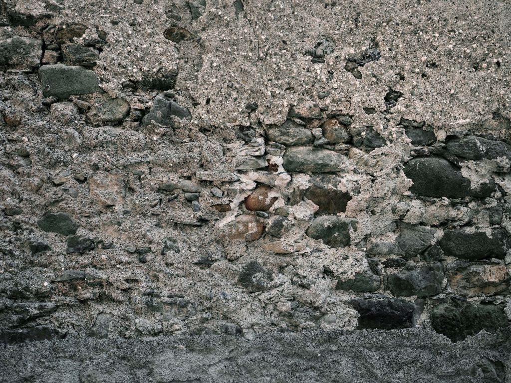 Mauer mit alten großen Steinen