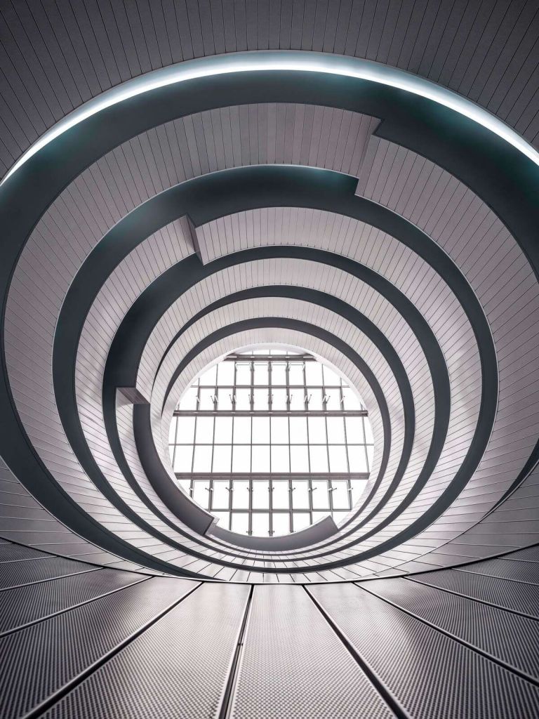 Konzentrische Harmonie in Beige.