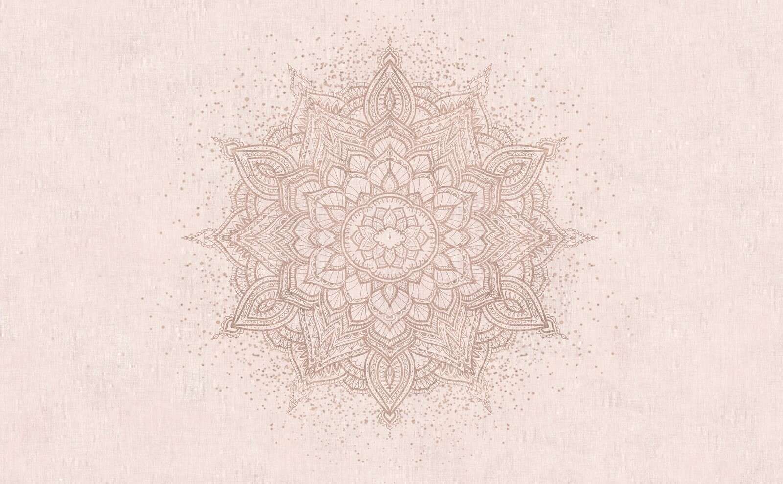 Sandfarbene Mandala-Symphonie