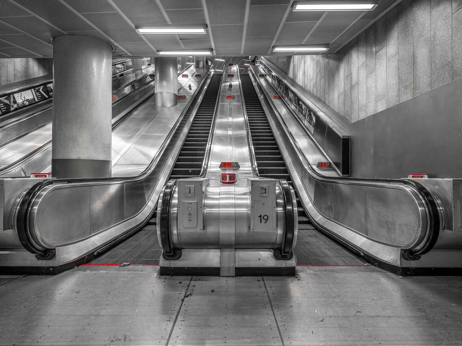 Rolltreppen in der U-Bahn-Station, London