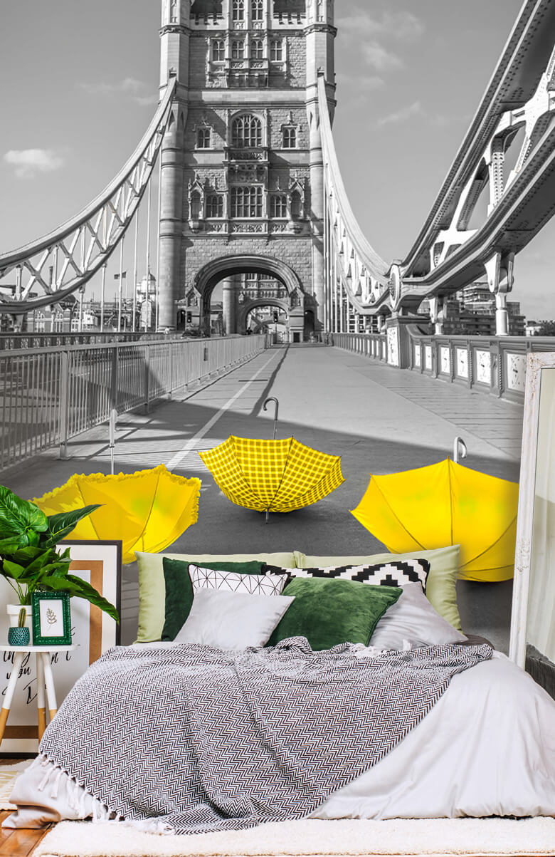  Gelbe Schirme auf der Tower Bridge 14